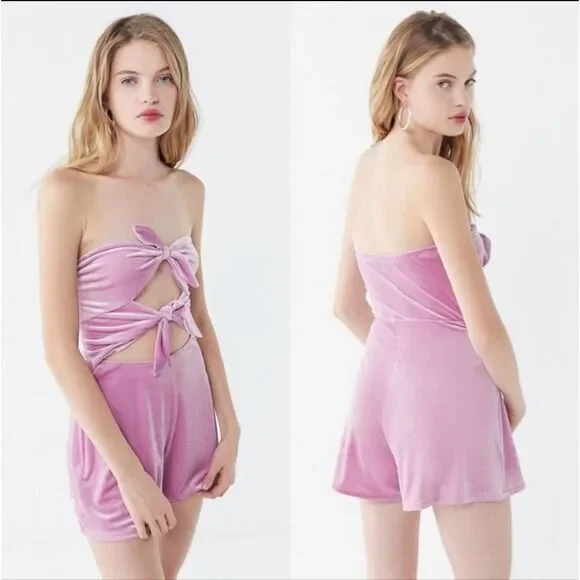 NWOT Urban Outfitters Maddie Lilac Velvet Dual Tie Front Playsuit Romper Size S - Picture 5 of 15